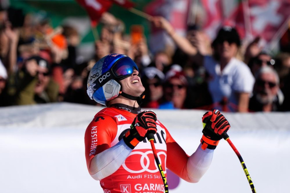 Storica tripletta svizzera a Garmisch: vince Marco Odermatt