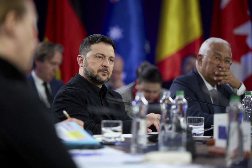 Zelensky: «I colloqui di pace con la Russia dipenderanno dalla situazione in Medio Oriente»