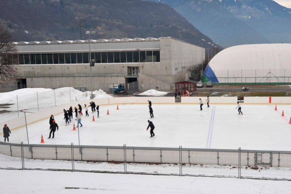 «Il Centro sportivo va completato subito con una seconda pista del ghiaccio coperta»