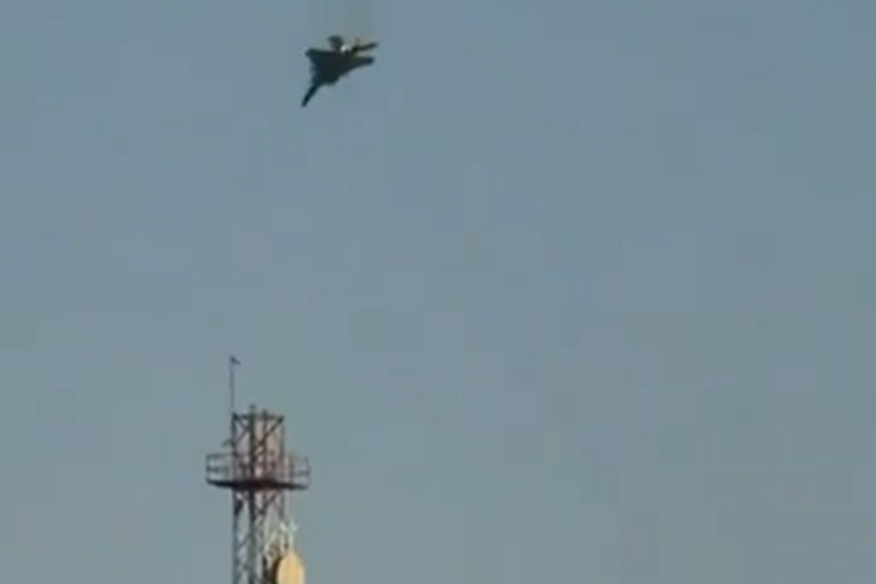 Il video del caccia USA che precipita in Kuwait