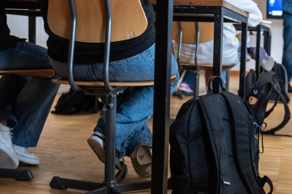 Docenti frontalieri senza valido permesso di lavoro? Il Governo: «Nessuna irregolarità»