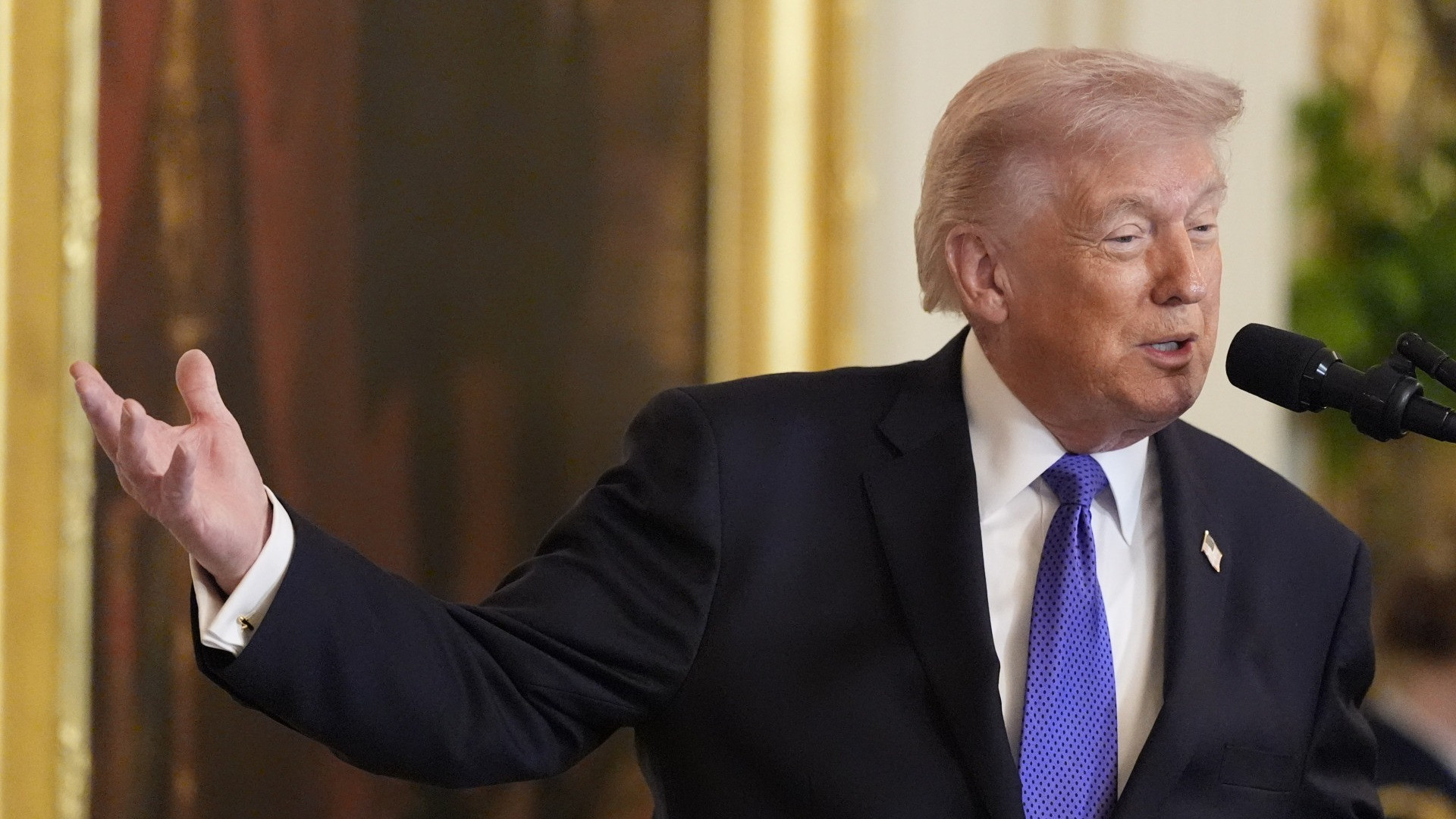 Trump: «Biden ha speso tutto il suo tempo e i soldi degli USA per Zelensky»