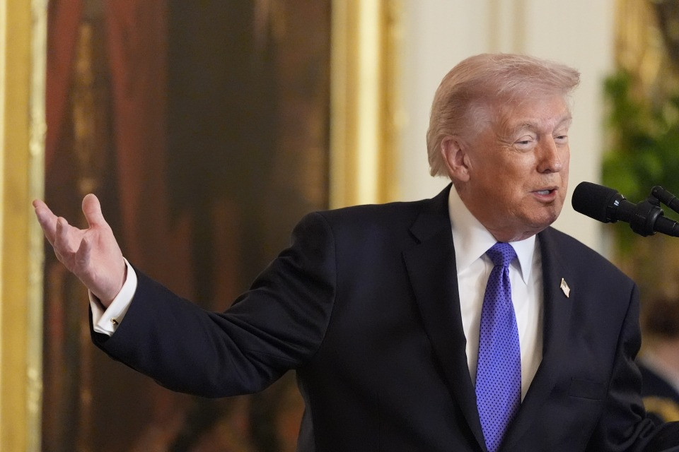 Trump: «Biden ha speso tutto il suo tempo e i soldi degli USA per Zelensky»