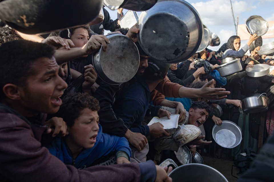 La guerra blocca le frontiere di Gaza: «Le scorte di cibo finiranno questa settimana»
