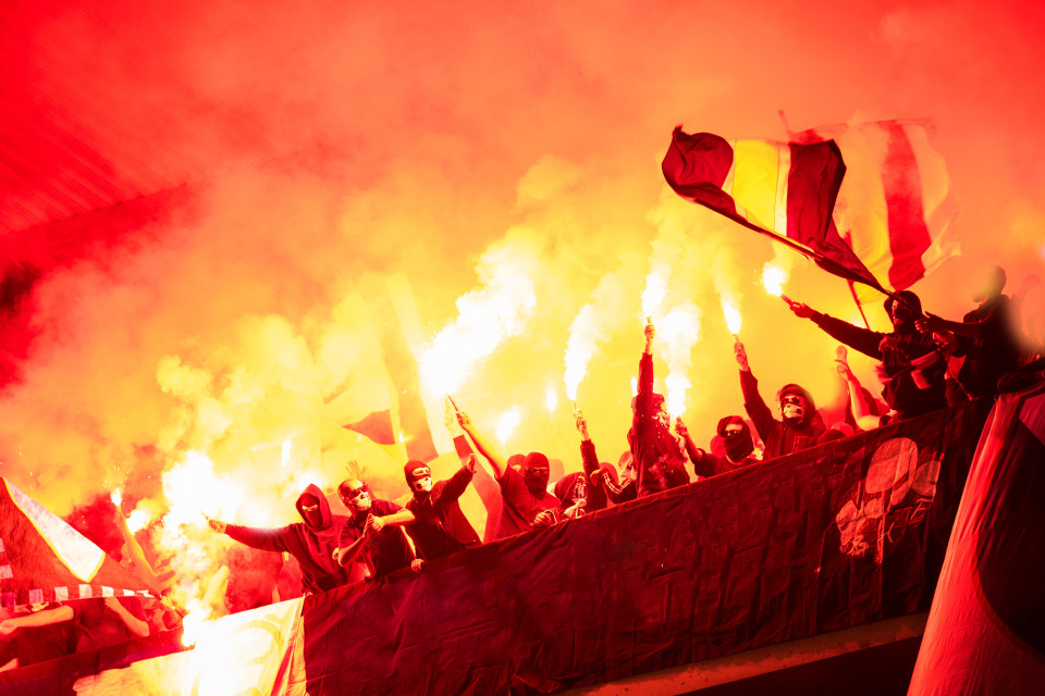 Tifosi violenti, gli Stati vogliono accelerare le punizioni per aumentare l'effetto deterrente