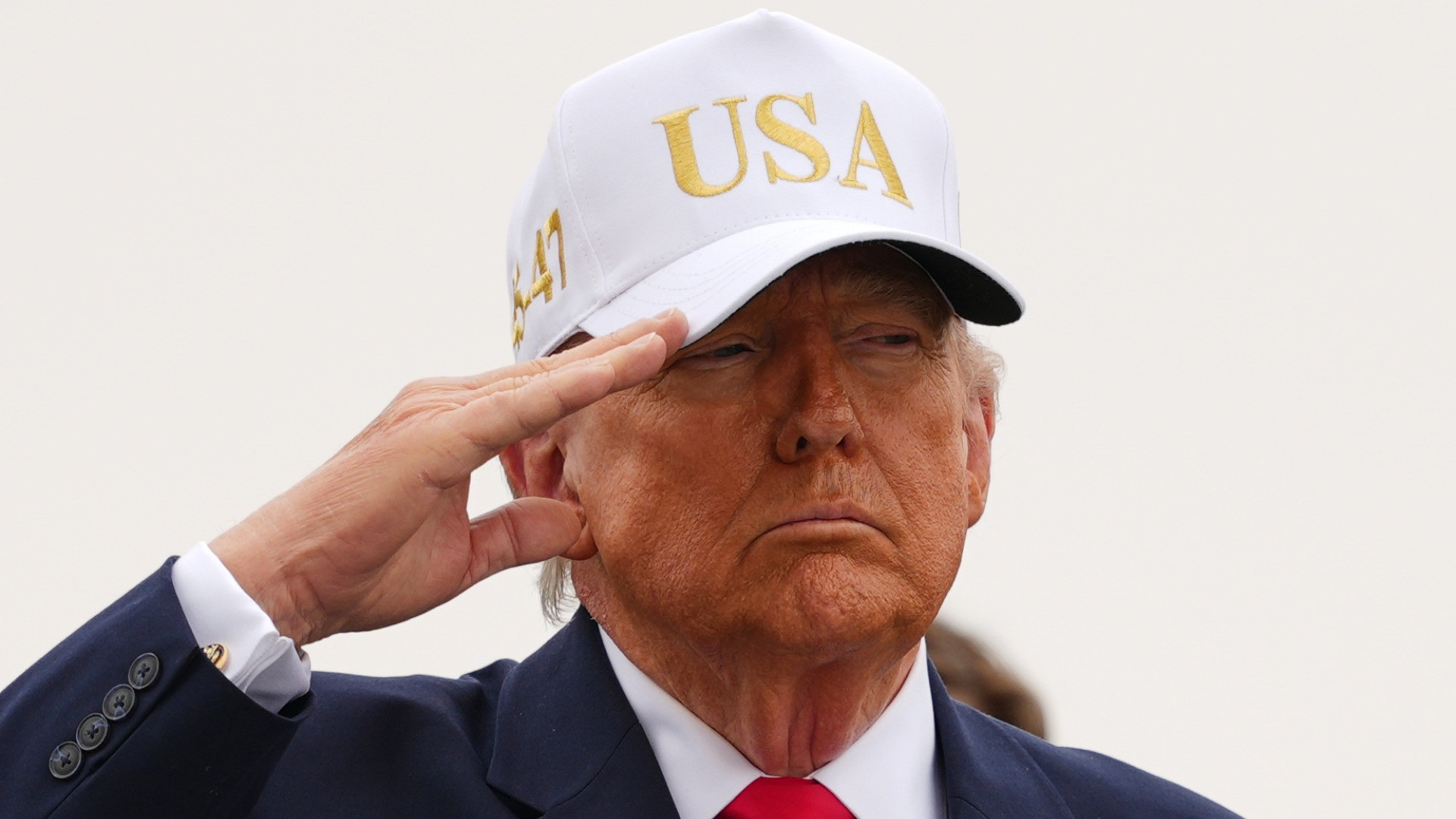 Donald Trump: «Stiamo vincendo di gran lunga la guerra con l'Iran, e continuerà per un po'»