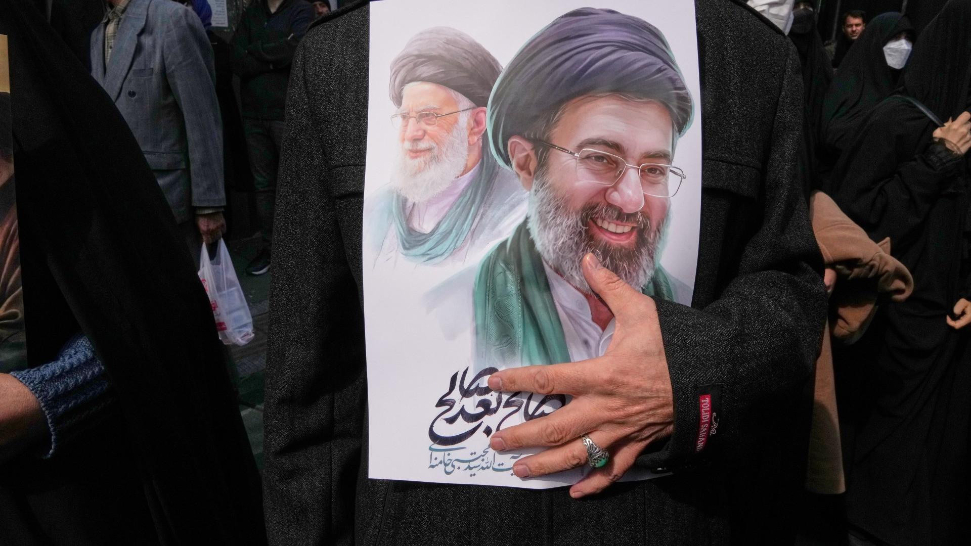 Il primo messaggio di Mojtaba Khamenei: «Non ci ritireremo mai»