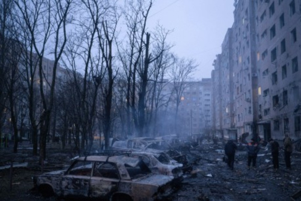 Attacco russo a Zaporizhia, ferite almeno 13 persone