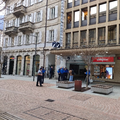 Intervento di polizia nel cuore di Bellinzona