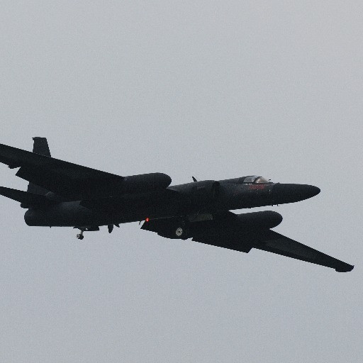 Quei due aerei statunitensi che non possono sorvolare la Svizzera perché legati alla guerra in Iran