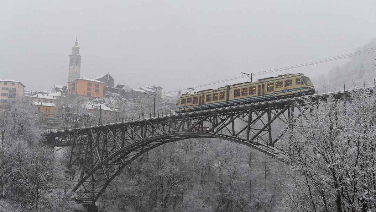 La Centovallina resta bloccata da Trontano alla Svizzera