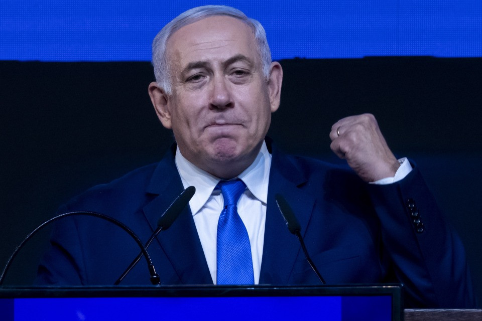 Ma quindi Benjamin Netanyahu è morto? Per i social sì, lui risponde con un caffè