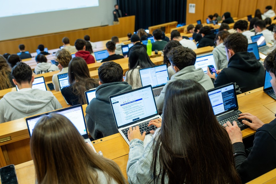 In futuro avere una laurea sarà sempre meno determinante per trovare lavoro?