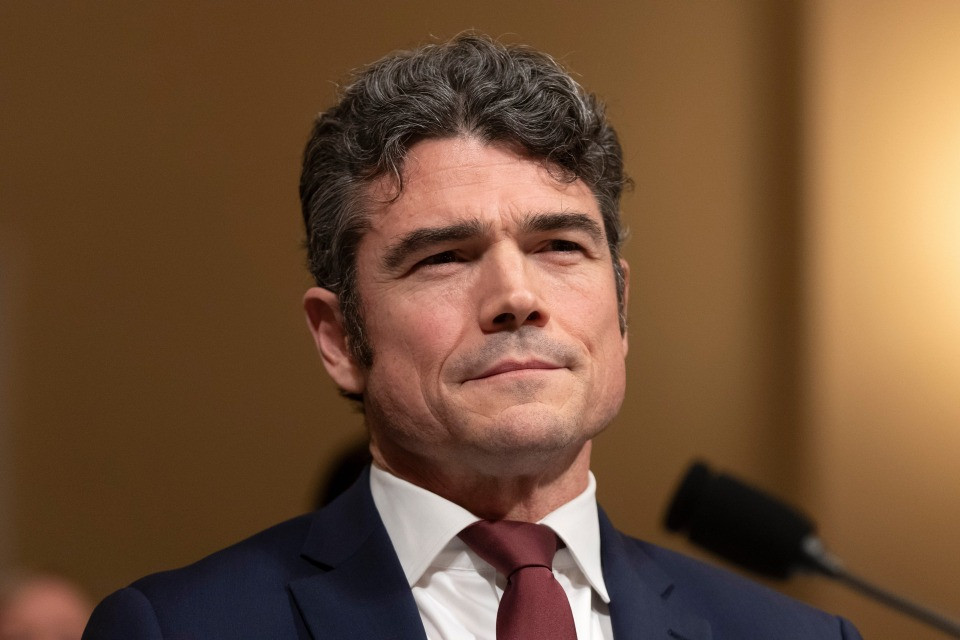 Chi è Joe Kent, l’ex capo dell'Antiterrorismo USA che sfida la guerra all’Iran