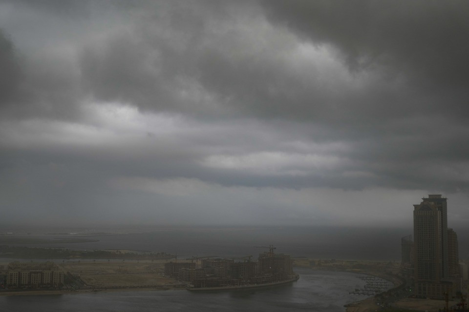 Trump: «Gli Stati Uniti rinviano gli attacchi all'Iran dopo colloqui molto buoni»