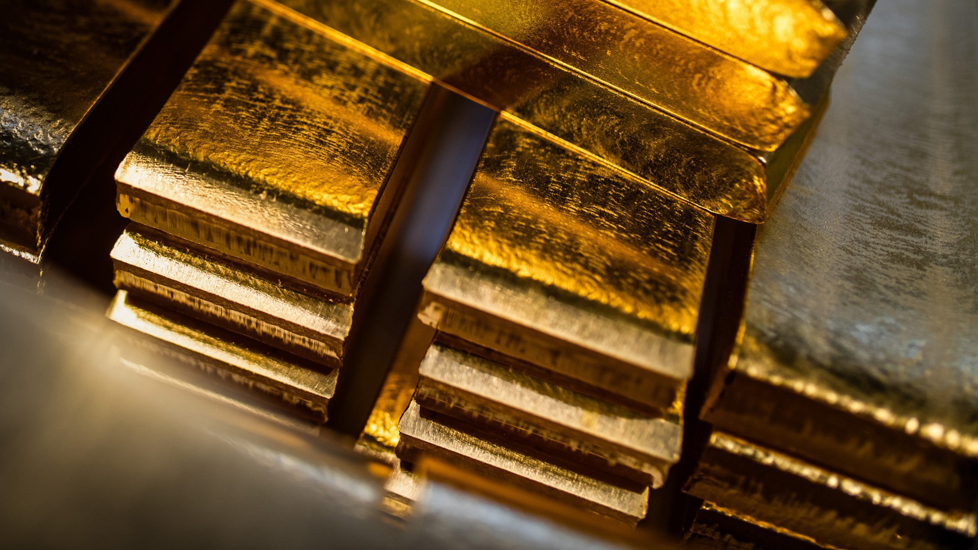 Colpo di scena per il metallo giallo: dopo la fiammata, lo scivolone