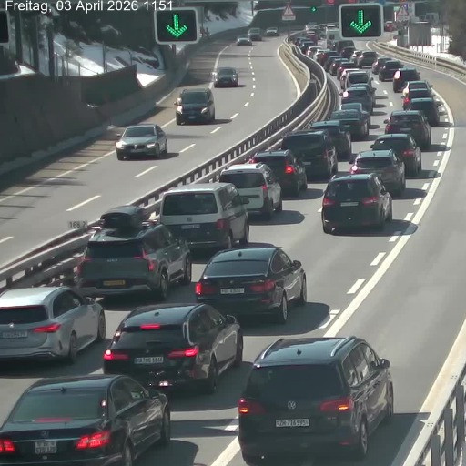 Code di 20 km al portale nord del San Gottardo: «Il traffico, ogni anno, ci riserva sorprese»