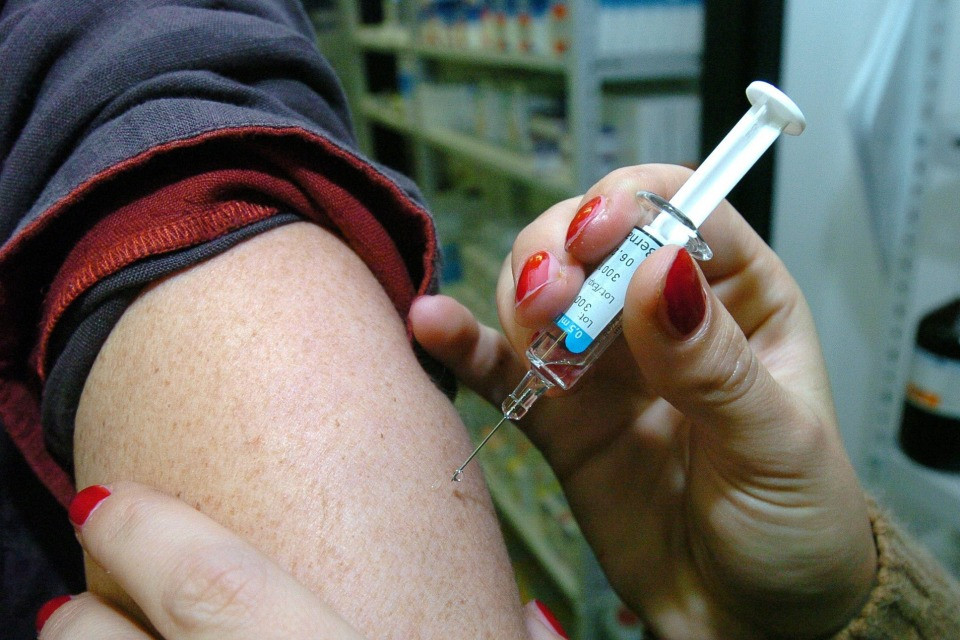 Il vaccino antinfluenzale protegge da infarto e ictus