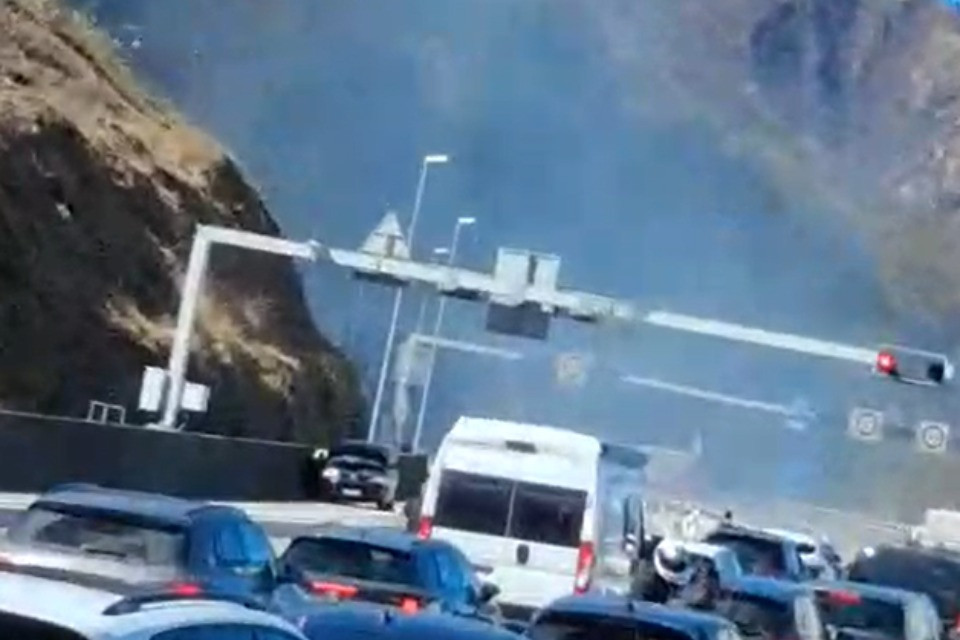 Galleria del Ceneri chiusa «per problemi tecnici»