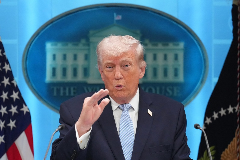 Trump: «L'Iran è eliminabile in una notte, e può essere domani»