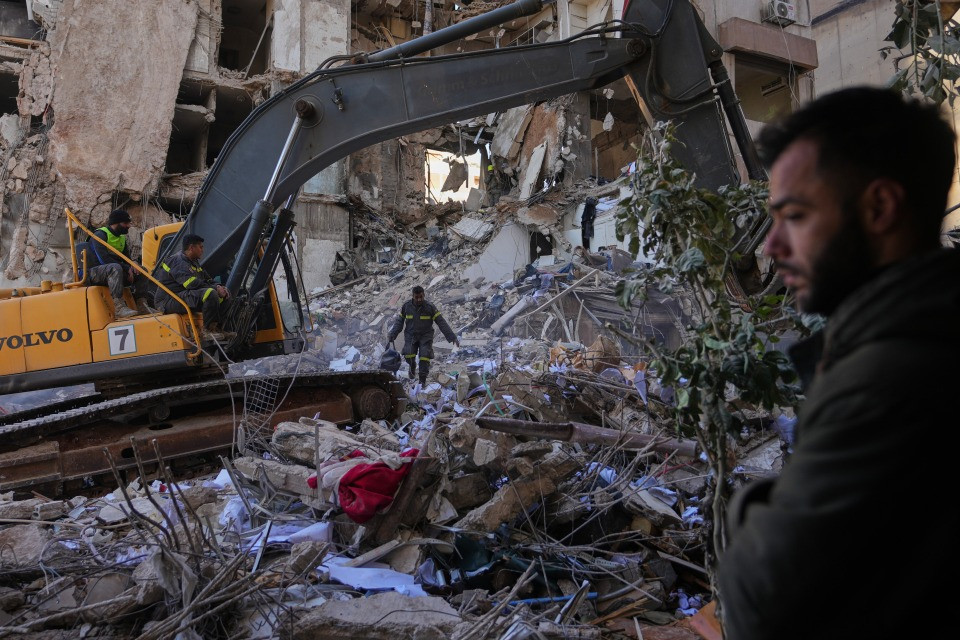 Il mondo in pressing su Israele: «Fermi subito i raid sul Libano»