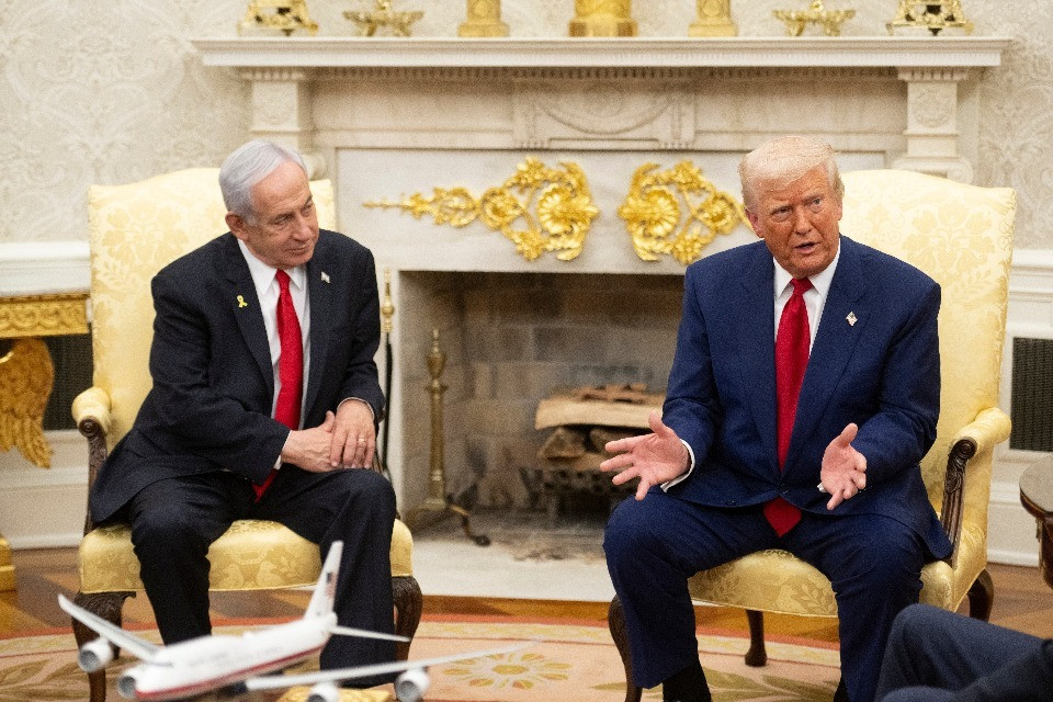 Dietro le quinte della guerra: come Netanyahu ha convinto Trump a colpire l’Iran