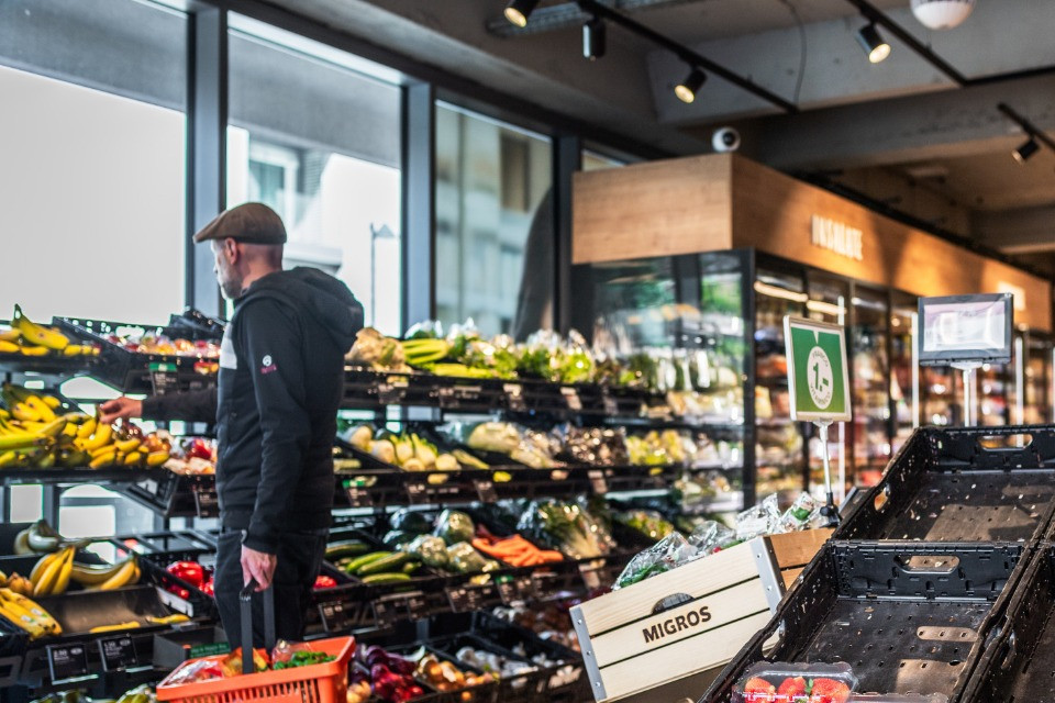 La guerra nel Golfo «dissolve» l'ottimismo degli svizzeri
