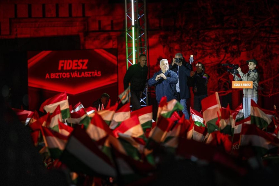 Orban apre il comizio finale: «Riconquisteremo anche Budapest»