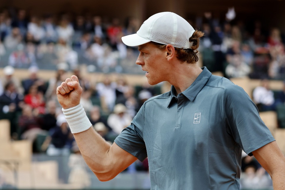 Sinner trionfa a Montecarlo e torna numero 1