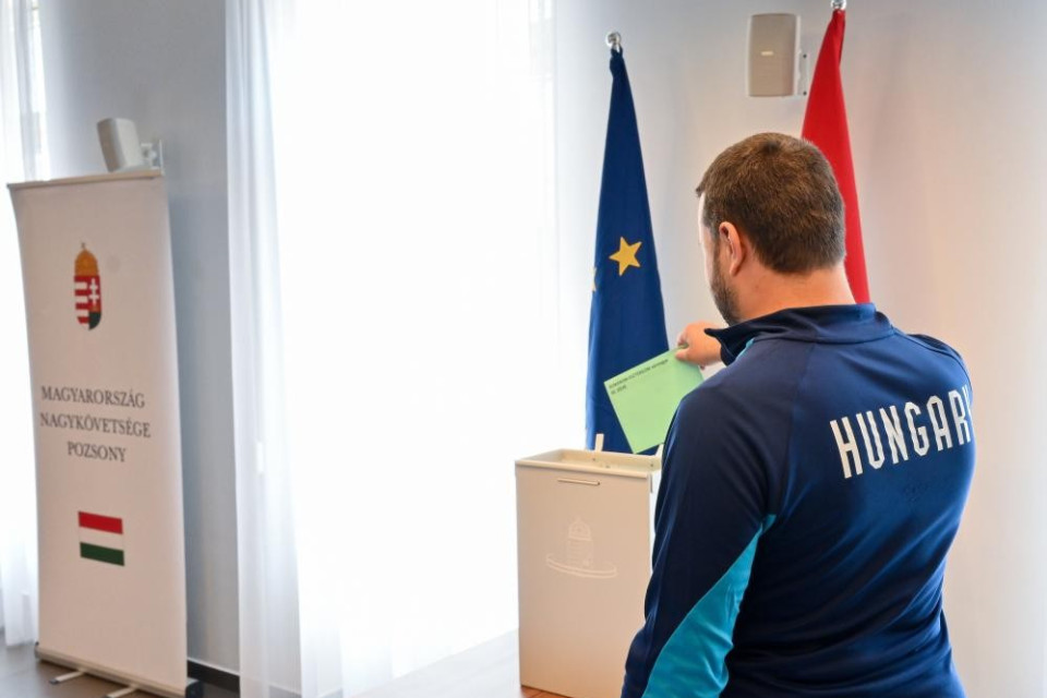 Affluenza in Ungheria al 74%, una mobilitazione senza precedenti