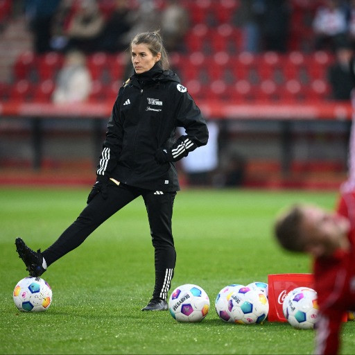 Marie-Louise Eta scrive la storia, che è solo agli albori