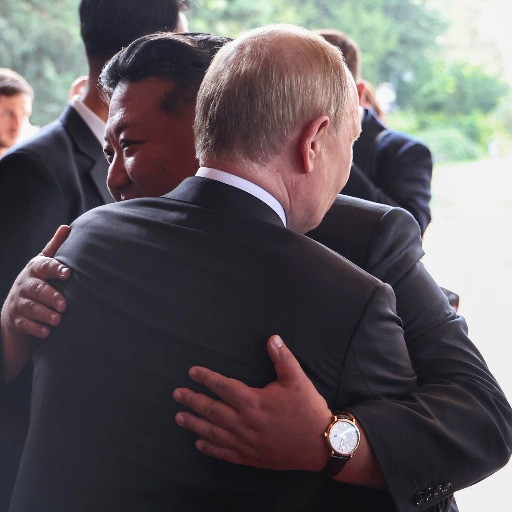 Aerei russi (e atleti russi) in Corea del Nord: l'amicizia tra Mosca e Pyongyang resiste