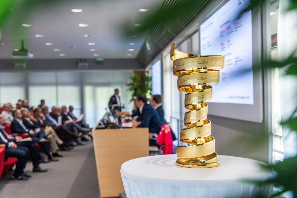 «Se la bicicletta è l'immagine del vento, non si poteva non partire da Bellinzona...»