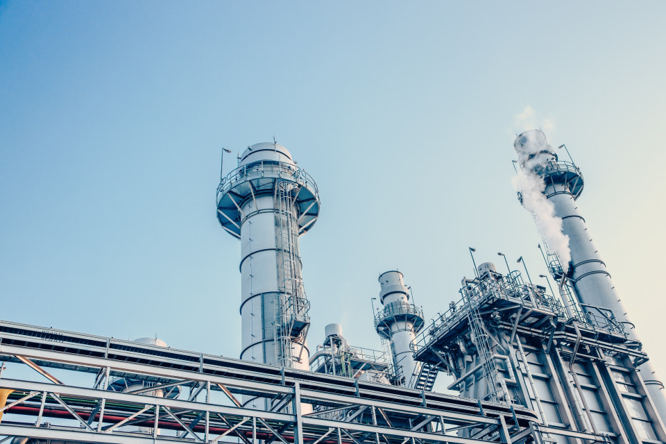 Grandi aziende: meno emissioni CO2 dirette, ma salgono le indirette