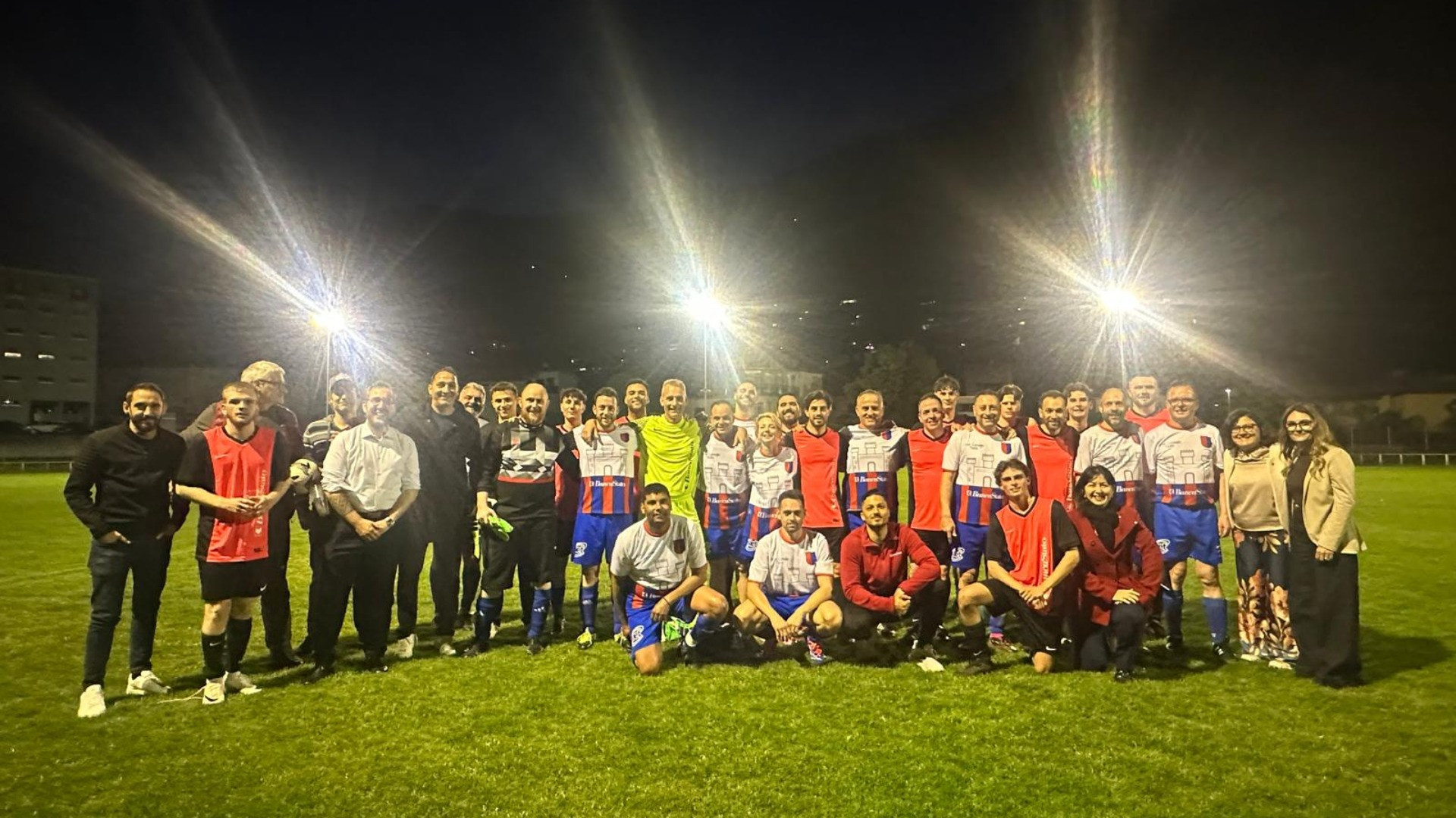 In Parlamento come in campo, conta il gioco di squadra: che sfida tra Gran Consiglio e Banca Stato