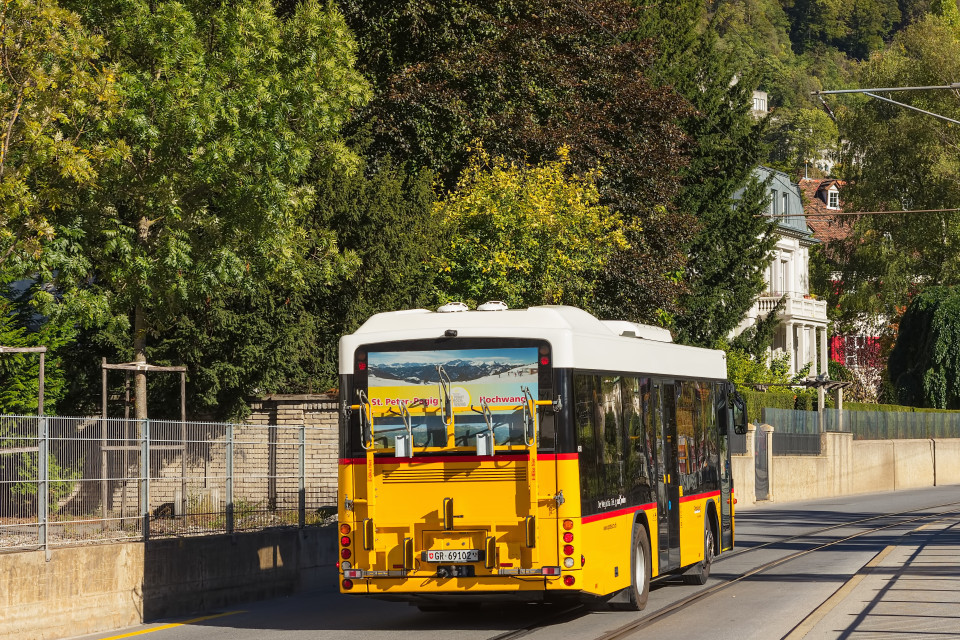 Grigioni: trasporto pubblico esentato dalla tassa di circolazione