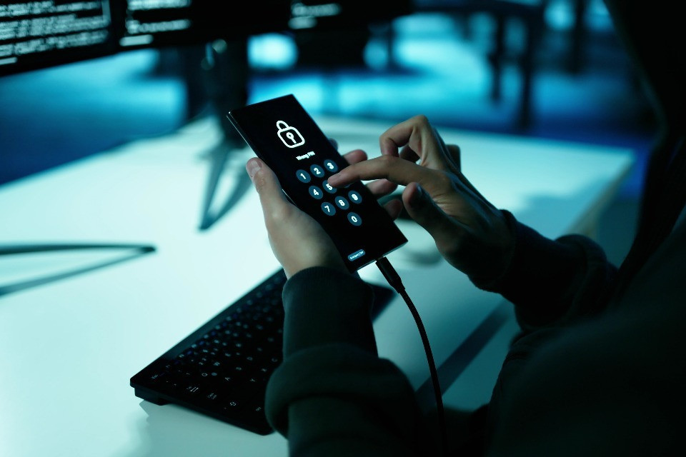 Consensi e critiche alle misure contro l’estremismo violento