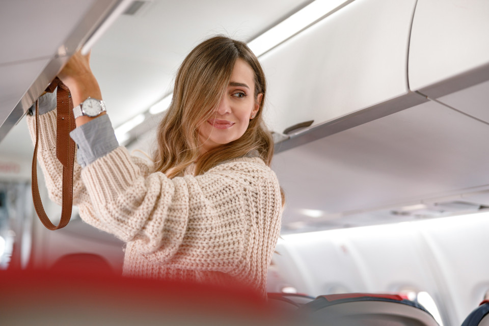 Lufthansa e Swiss lanciano Economy Basic: in cabina solo con bagaglio a mano piccolo