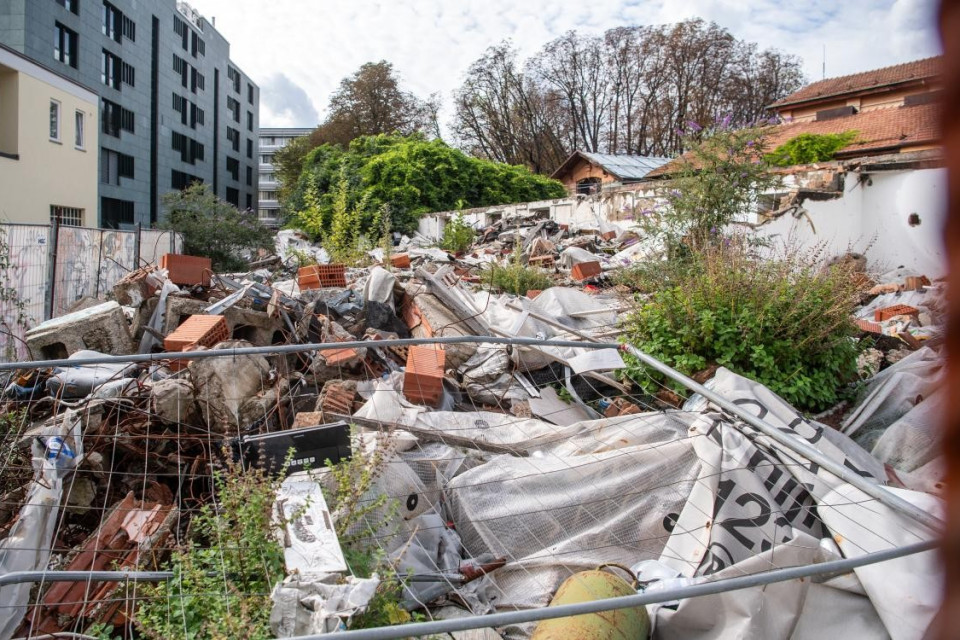 Al via la riqualificazione dell'ex Macello: da lunedì 4 maggio la rimozione delle macerie