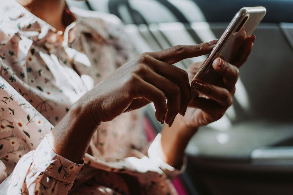 La sfida dei racconti erotici su Whatsapp