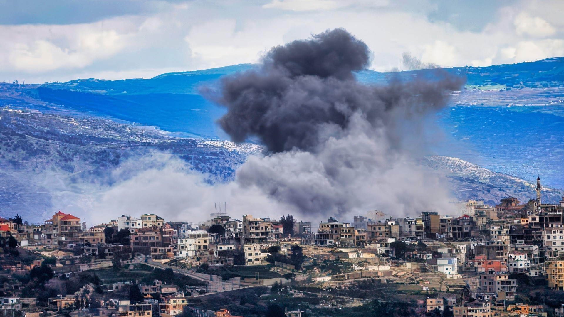 Raid israeliani in Libano e stallo nei contatti USA-Iran