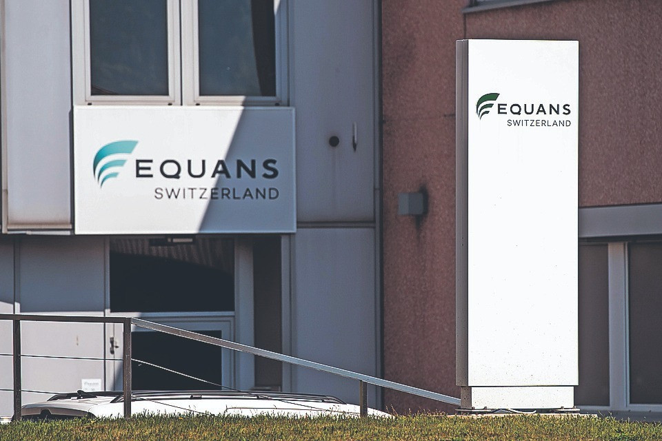 Licenziamenti alla Equans, sono ore decisive