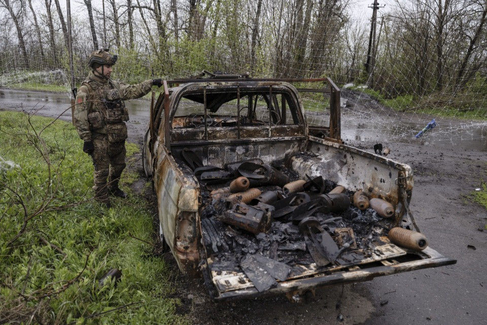 Truppe ucraine al confine tra Donetsk, Zaporizhzhia e Dnipropetrovsk