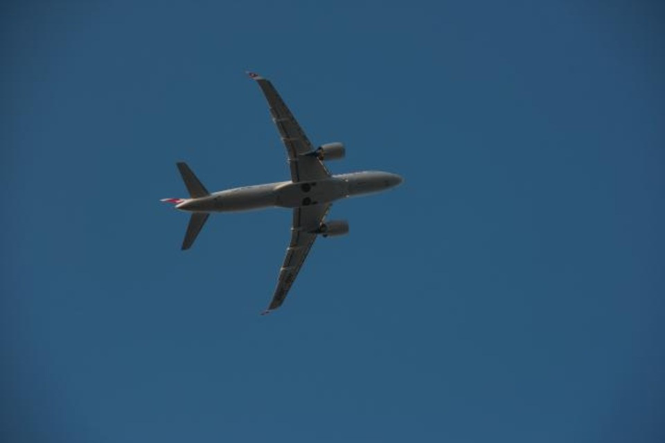 Surriscaldamento in cabina, volo Swiss costretto a tornare indietro