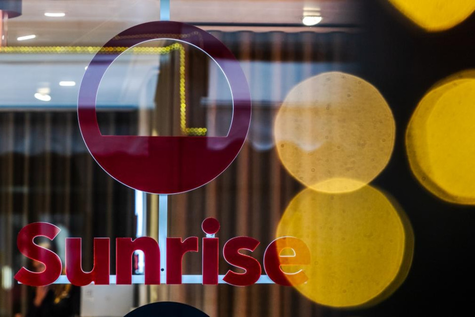 Sunrise «deve rendere disponibile la funzione tv per non udenti»
