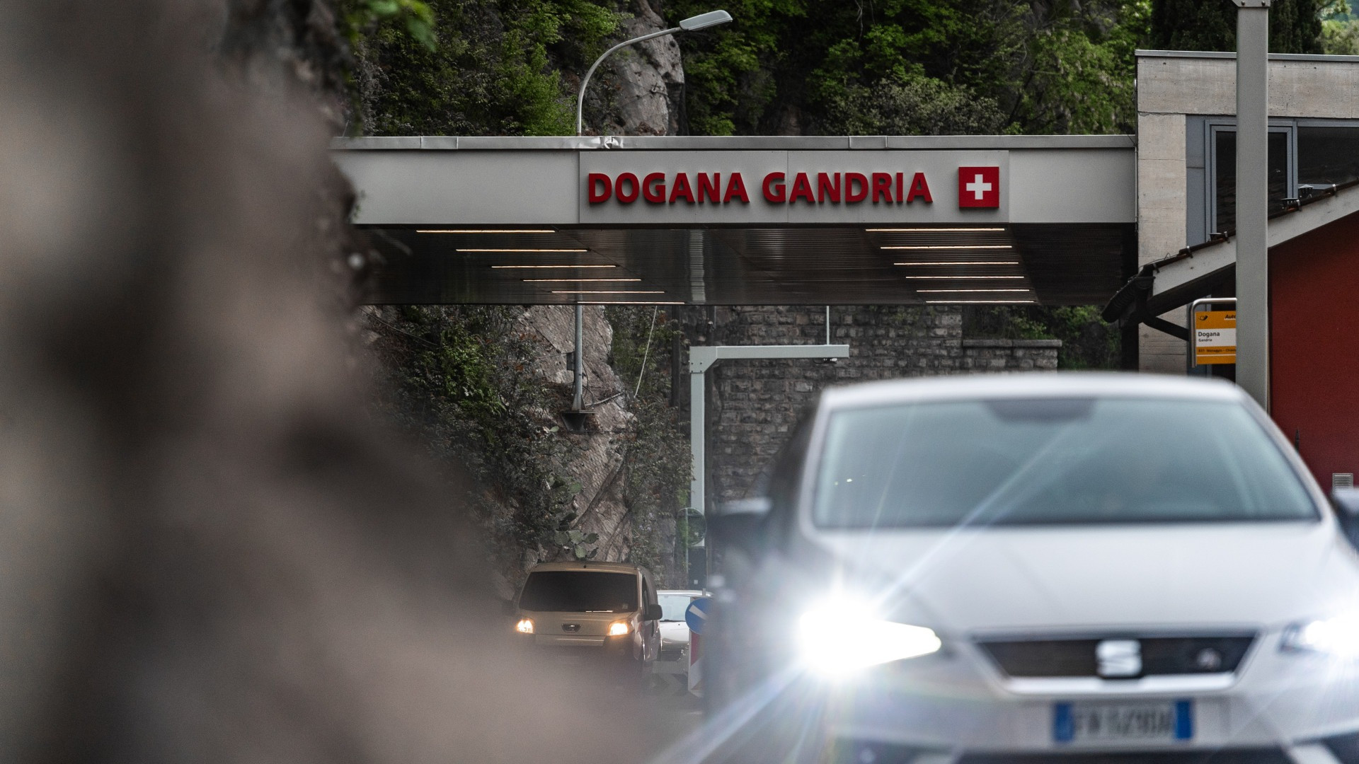 Frontalieri e indennità, un tema che scotta