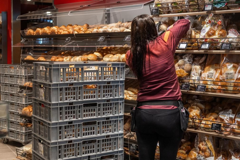 Così il CEO Migros: «L'immigrazione è necessaria per garantire l'offerta»