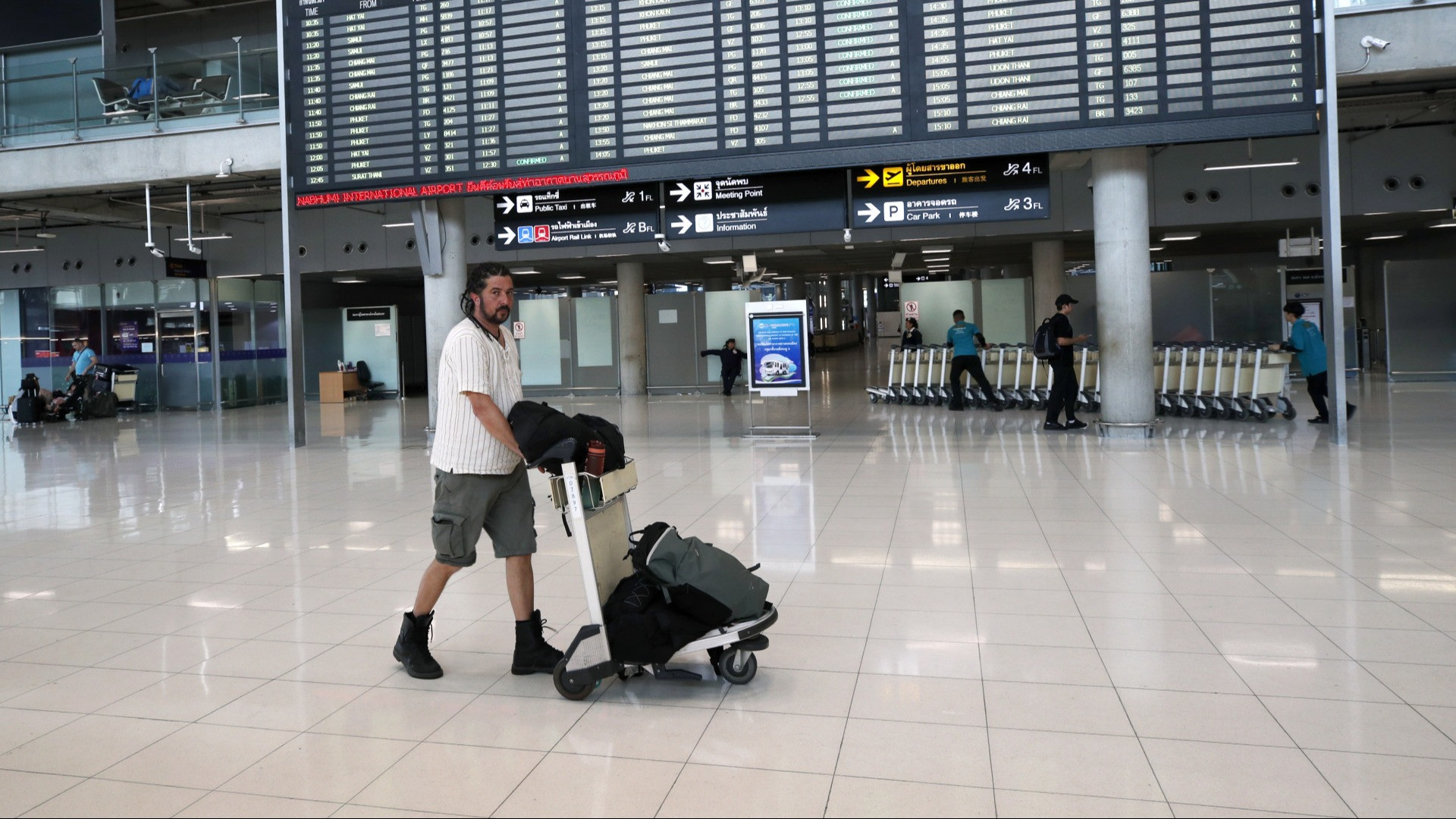 Dovevi partire a maggio ma il tuo volo è stato cancellato? Non sei il solo