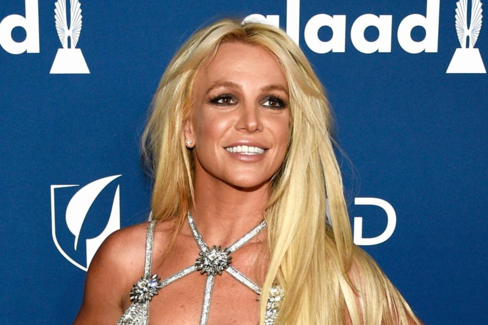 Britney Spears patteggia per guida in stato alterato ed evita il carcere