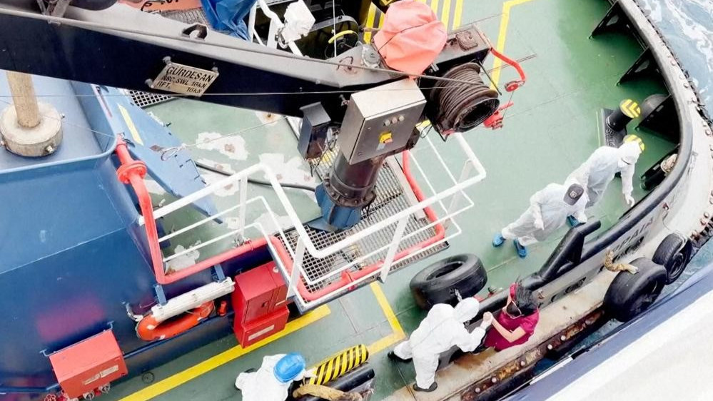 Hantavirus, «Madrid permetterà lo scalo alle Canarie della nave da crociera»